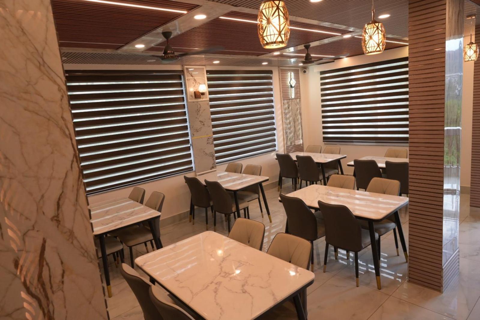 Hotel Udit Inn Rudraprayag Exterior photo